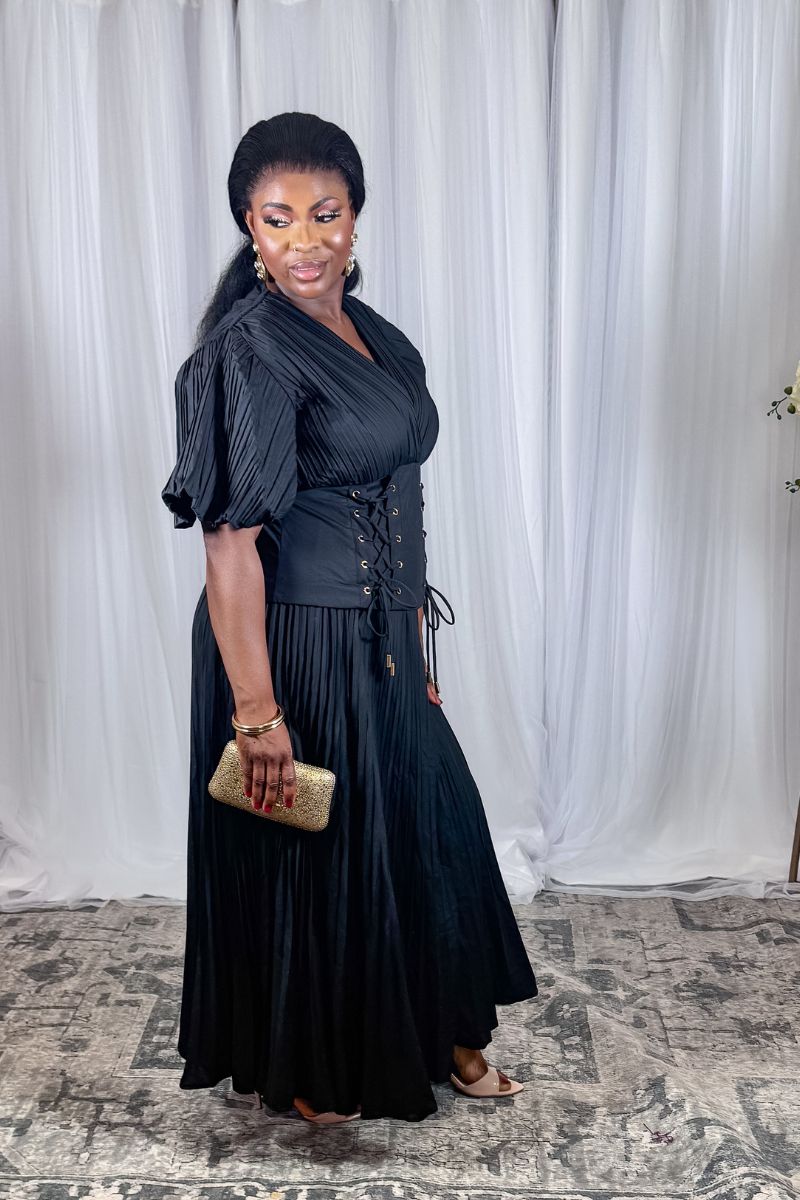 Midnight Majesty – Black Pleated Maxi Dress with Corset Waist