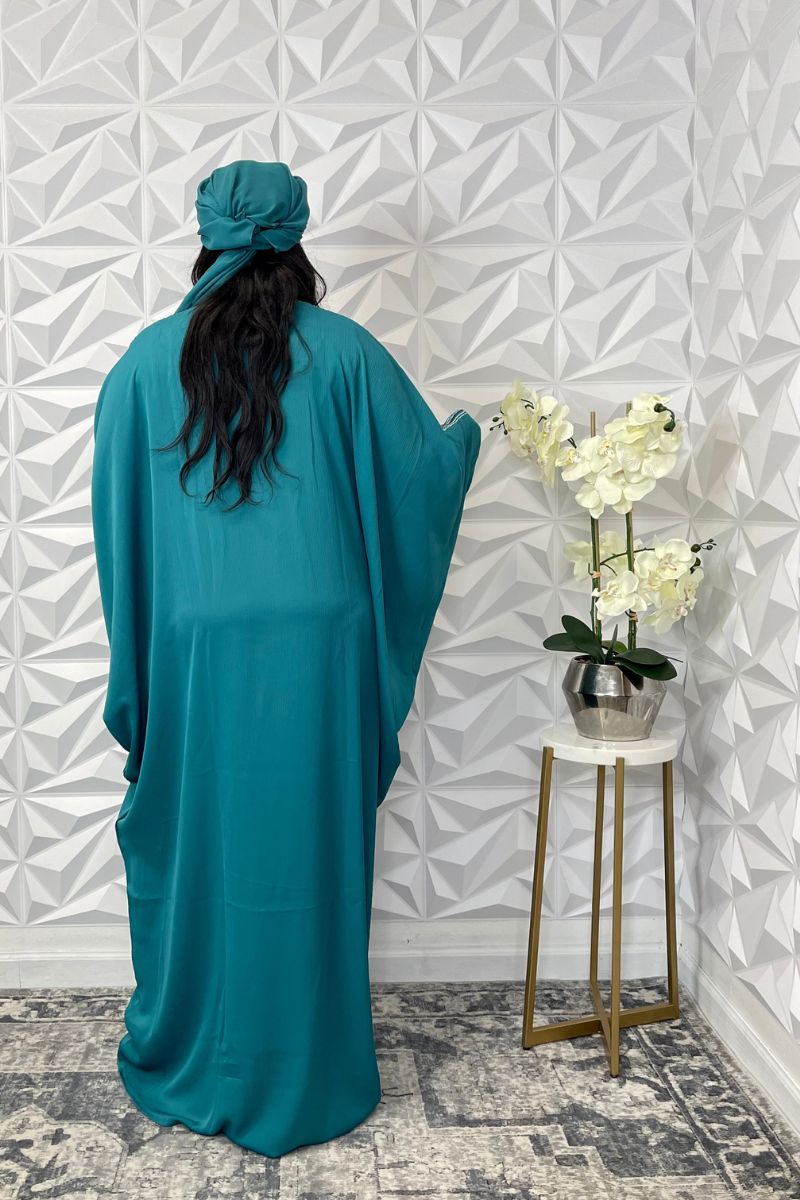 Luxury Crêpe Abaya: The Epitome of Elegance